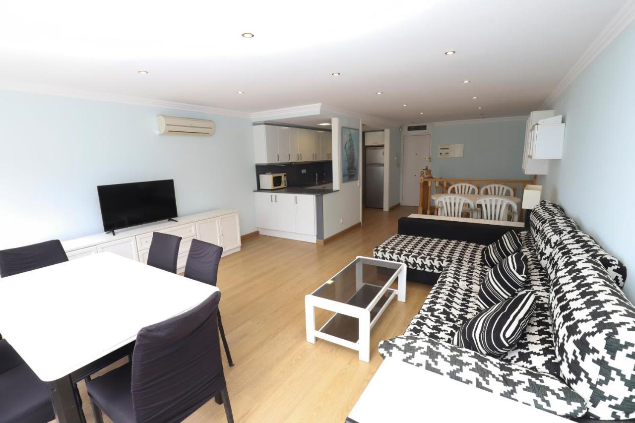 Differentflats Rubens Apartment Салоу Екстериор снимка