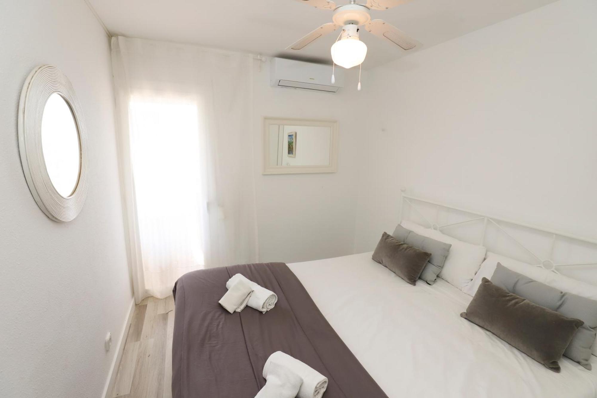 Differentflats Rubens Apartment Салоу Стая снимка