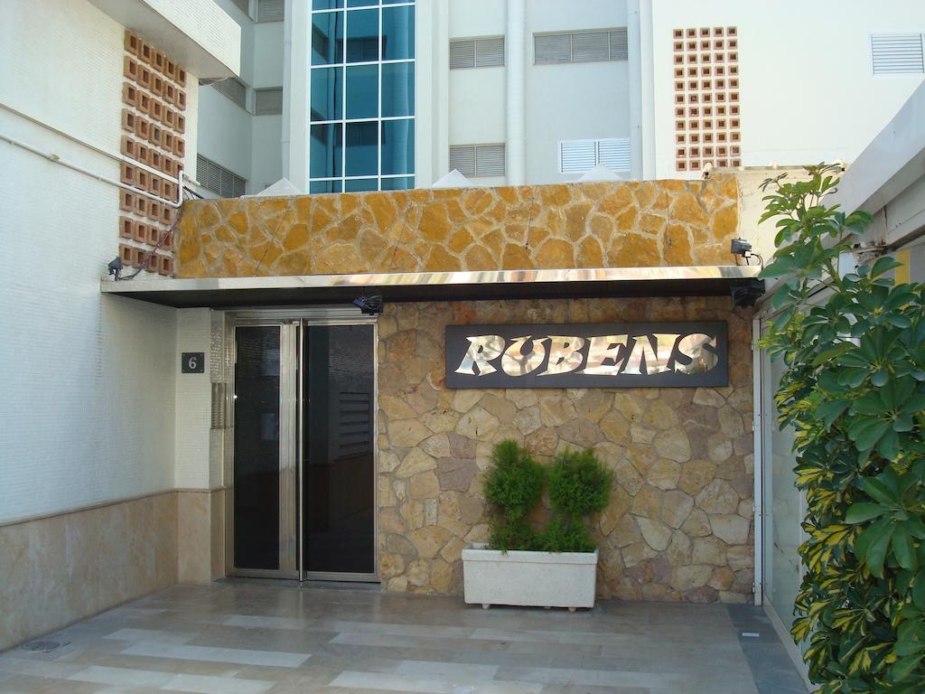 Differentflats Rubens Apartment Салоу Екстериор снимка