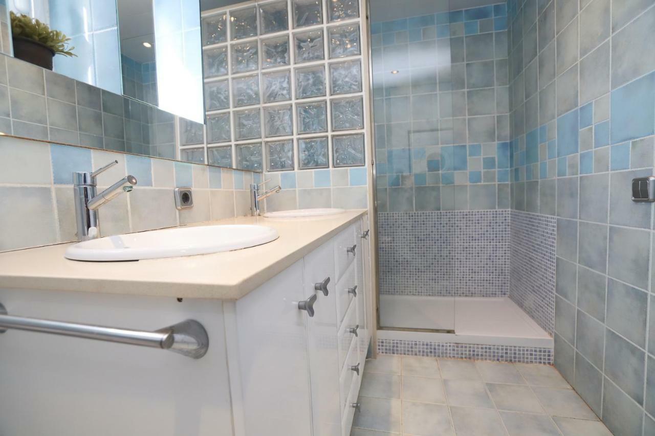 Differentflats Rubens Apartment Салоу Екстериор снимка